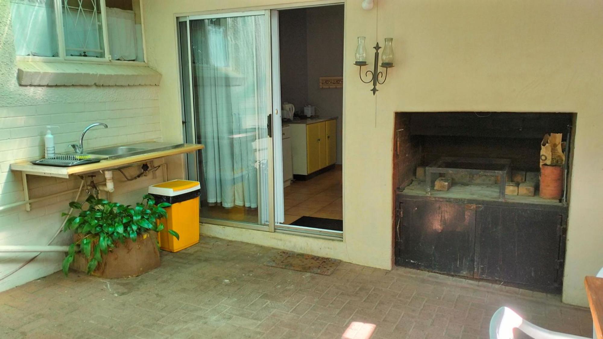 Anri Guesthouse Bloemfontein Kültér fotó