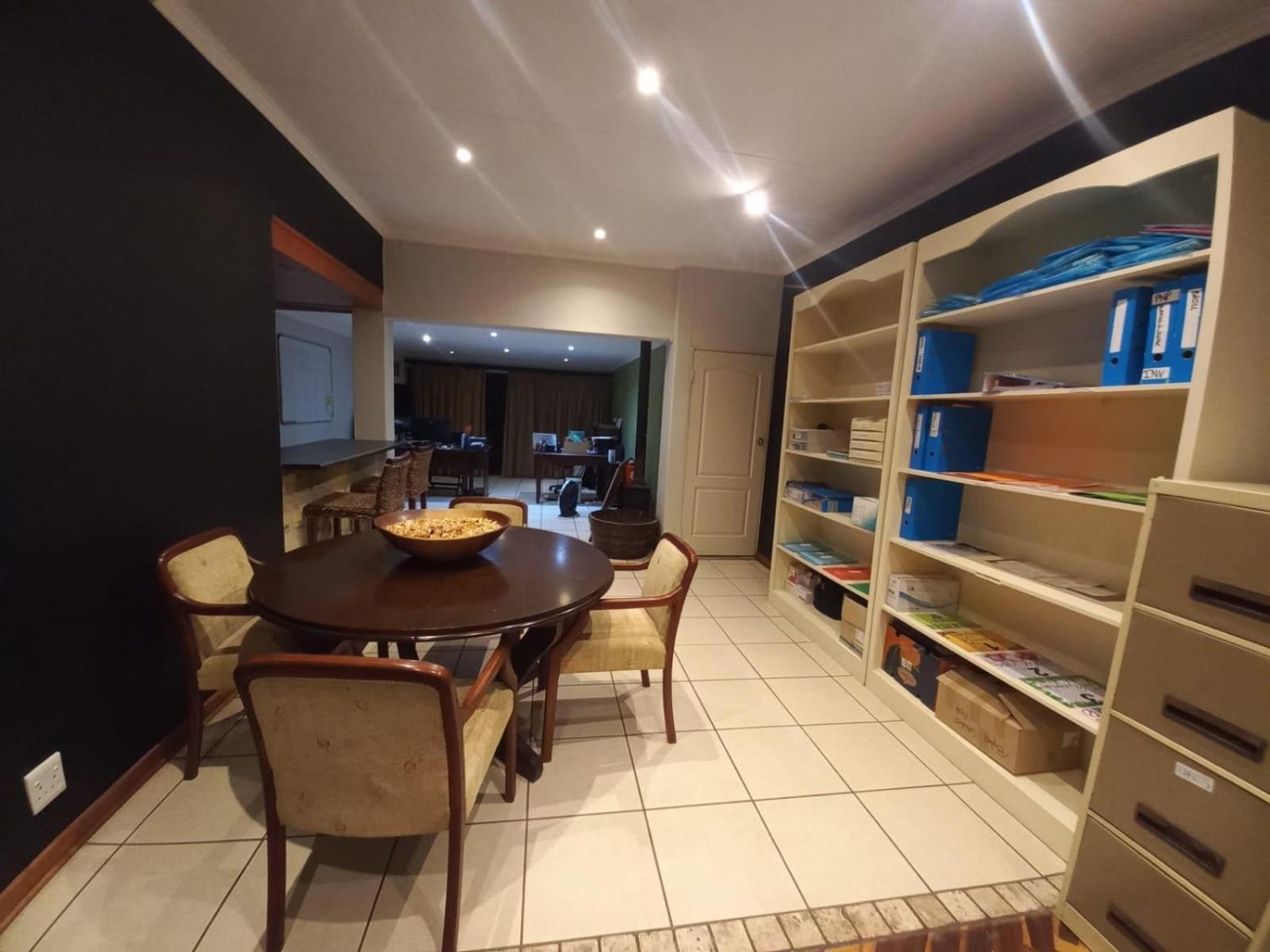 Anri Guesthouse Bloemfontein Kültér fotó