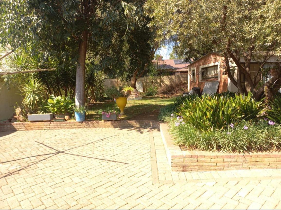Anri Guesthouse Bloemfontein Kültér fotó